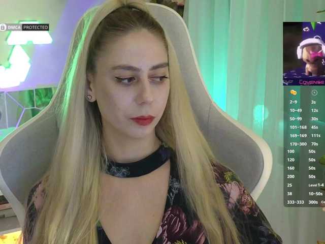 -Light-Fury-'s BongaCams show and profile