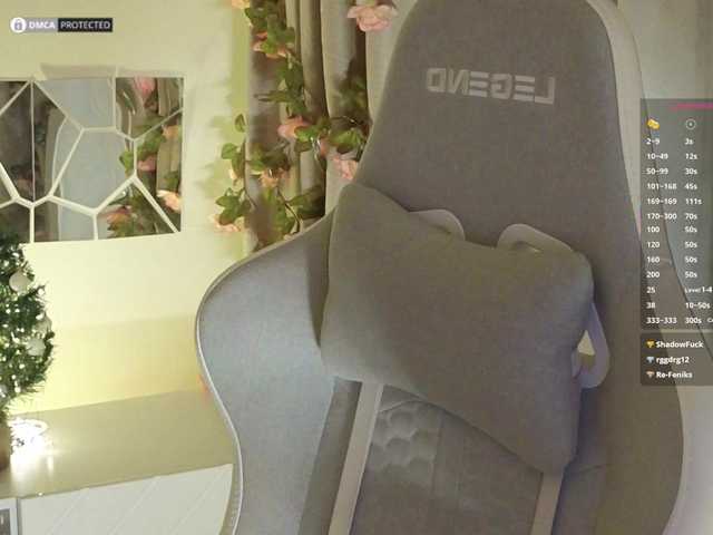 -Light-Fury- Nude Live Sex Shows