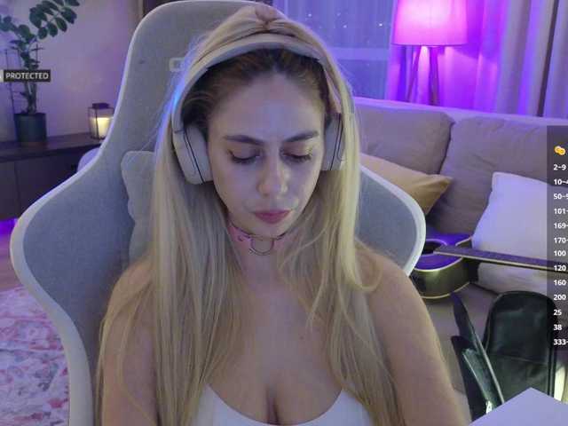 -Light-Fury-'s BongaCams profile