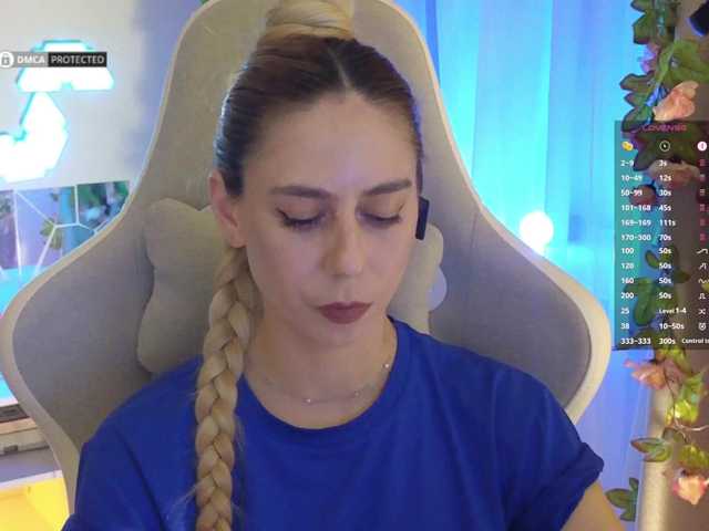 -Light-Fury-'s BongaCams show and profile