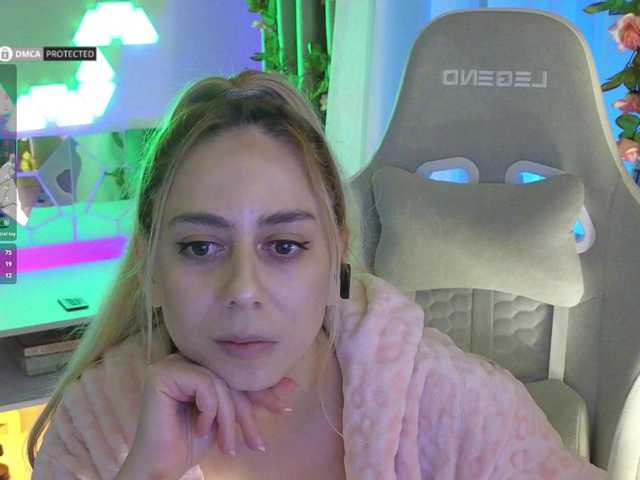 -Light-Fury- from BongaCams