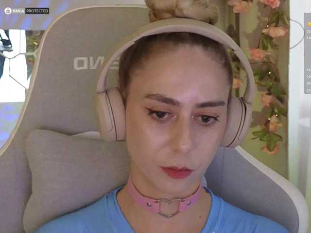 -Light-Fury- from BongaCams