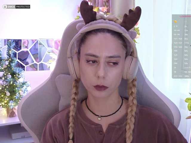 -Light-Fury-'s BongaCams show and profile