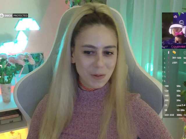 -Light-Fury-'s BongaCams show and profile