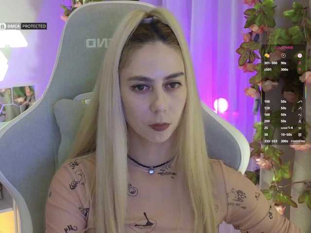 -Light-Fury- from BongaCams is Freechat