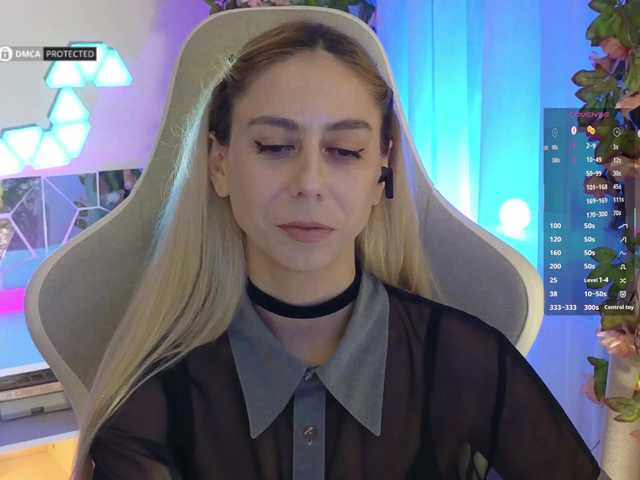 модель -Light-Fury-