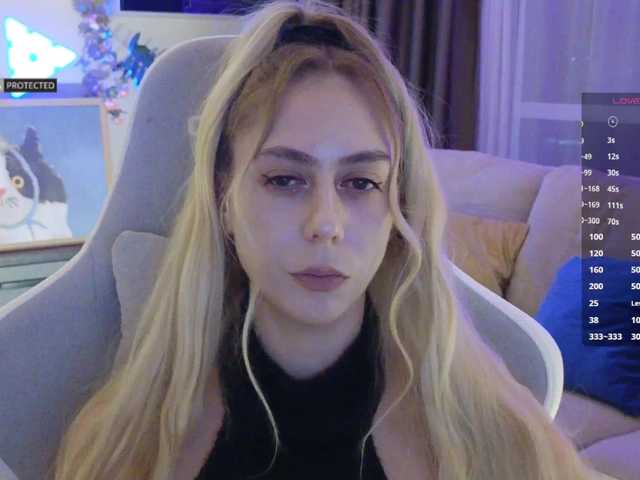 -Light-Fury-'s BongaCams show and profile