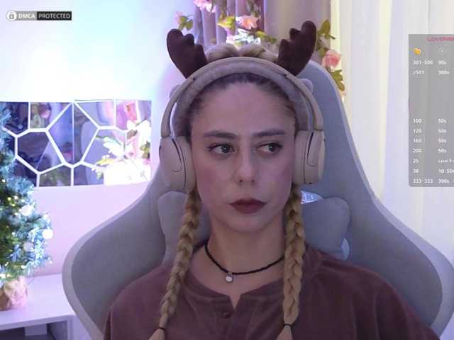 -Light-Fury-'s BongaCams show and profile