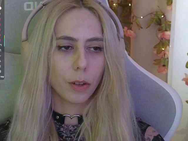 ballerina_capuchina webcam