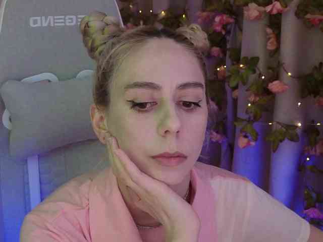 ballerina_capuchina webcam