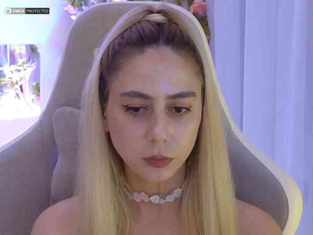 ballerina_capuchina webcam