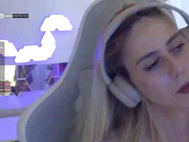 ballerina_capuchina webcam