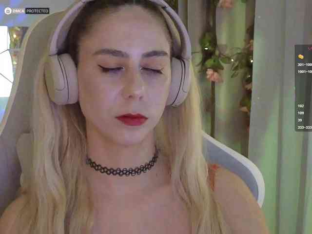 ballerina_capuchina webcam