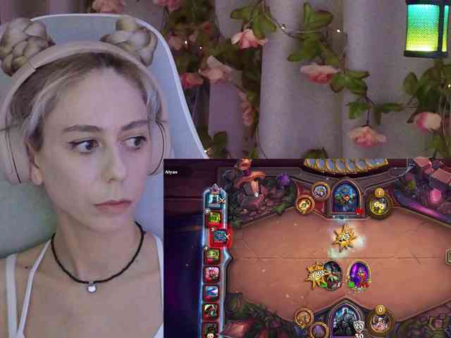 ballerina_capuchina webcam