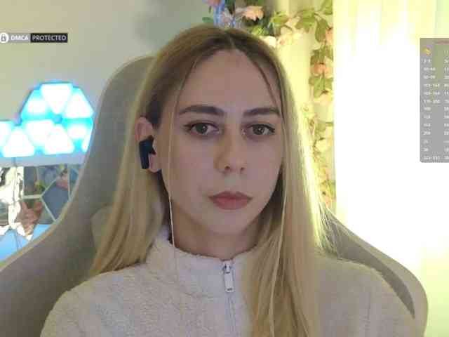 video chat online -Light-Fury-