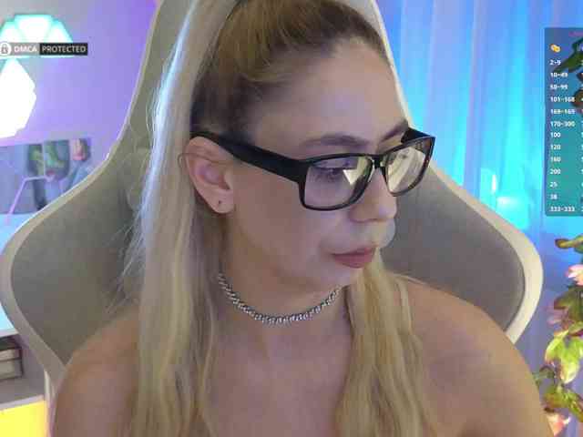 Danil__Kolbasenko webcam