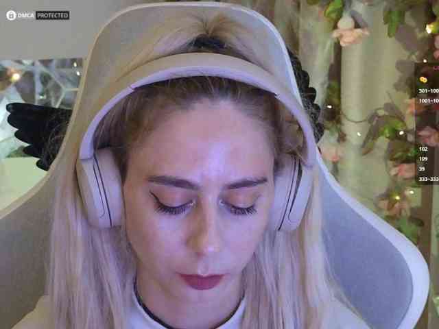 ballerina_capuchina webcam