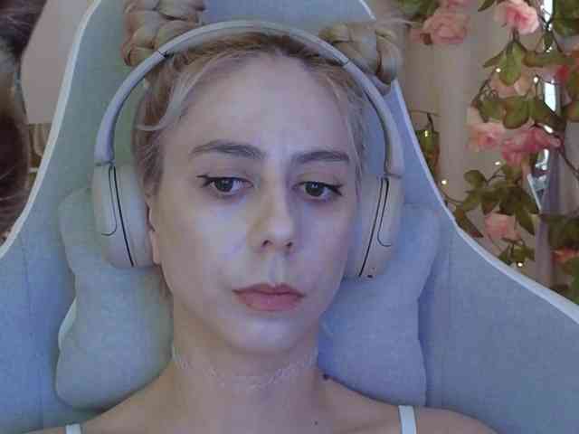 ballerina_capuchina webcam