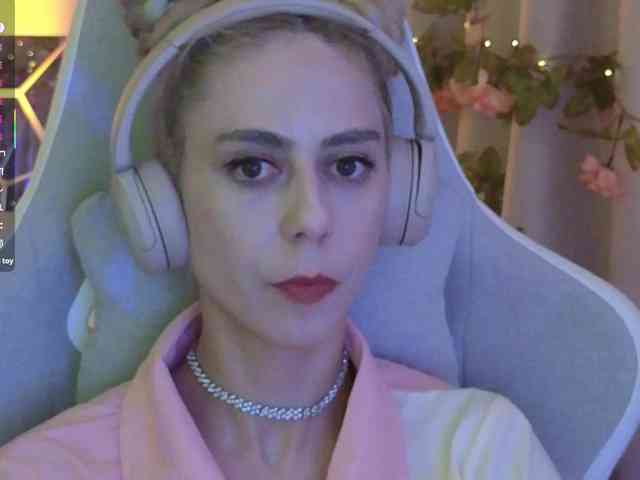 ballerina_capuchina webcam