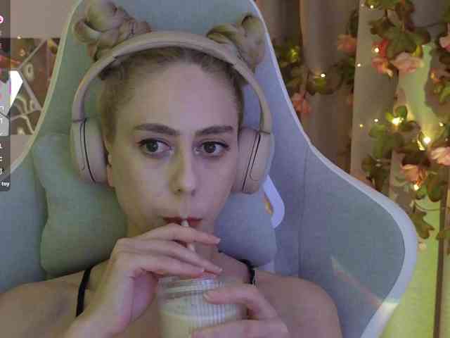 ballerina_capuchina webcam