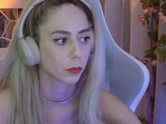 ballerina_capuchina webcam