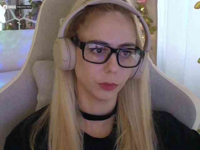 ballerina_capuchina webcam