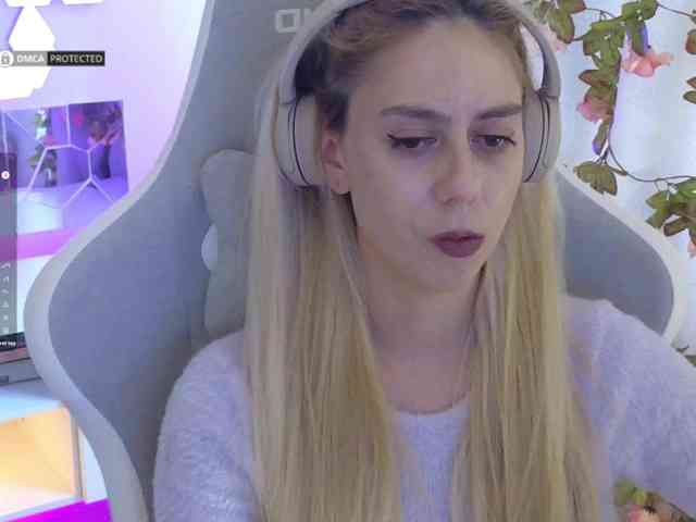 ballerina_capuchina webcam