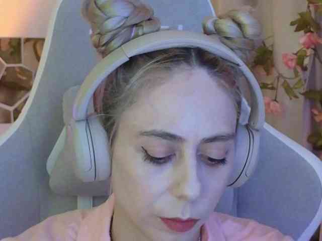 ballerina_capuchina webcam