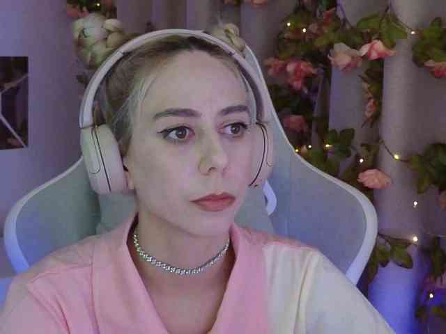 ballerina_capuchina webcam