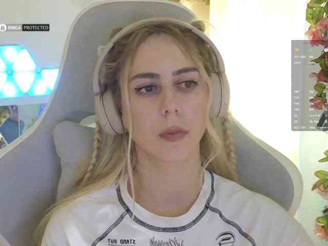 ballerina_capuchina webcam