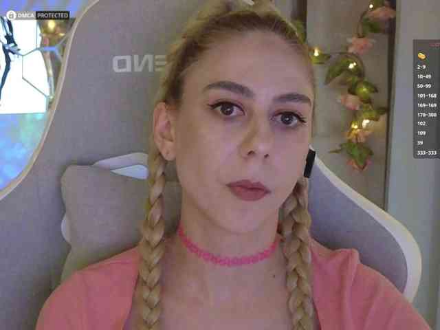 ballerina_capuchina webcam