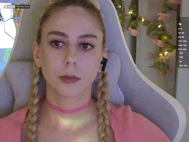 ballerina_capuchina webcam