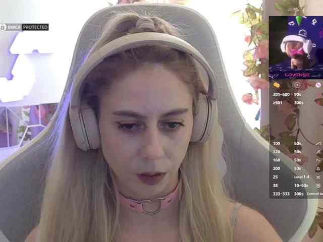 Danil__Kolbasenko webcam