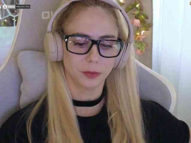 ballerina_capuchina webcam