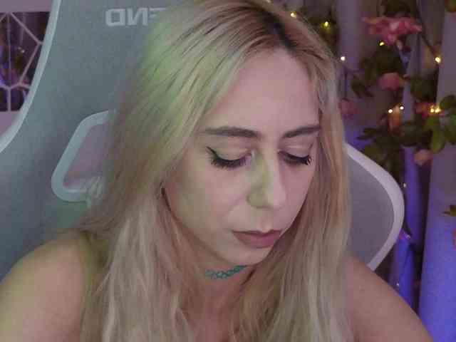 ballerina_capuchina webcam