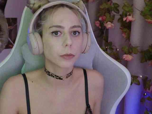 ballerina_capuchina webcam