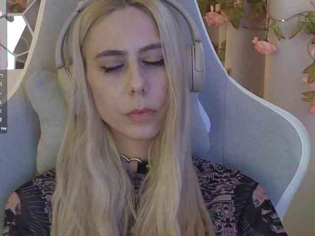 ballerina_capuchina webcam