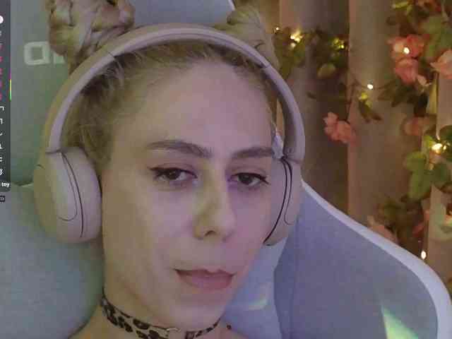 ballerina_capuchina webcam