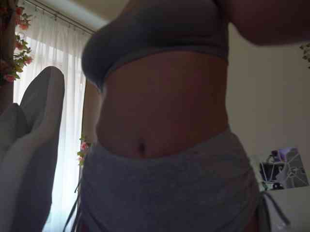 ballerina_capuchina webcam