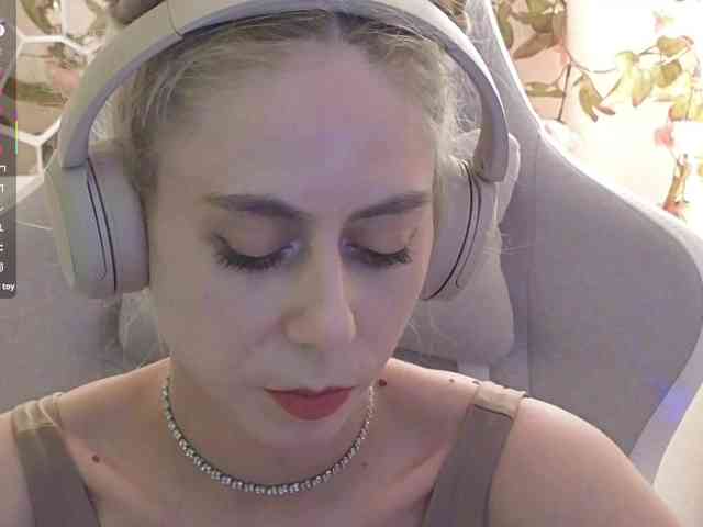 ballerina_capuchina webcam