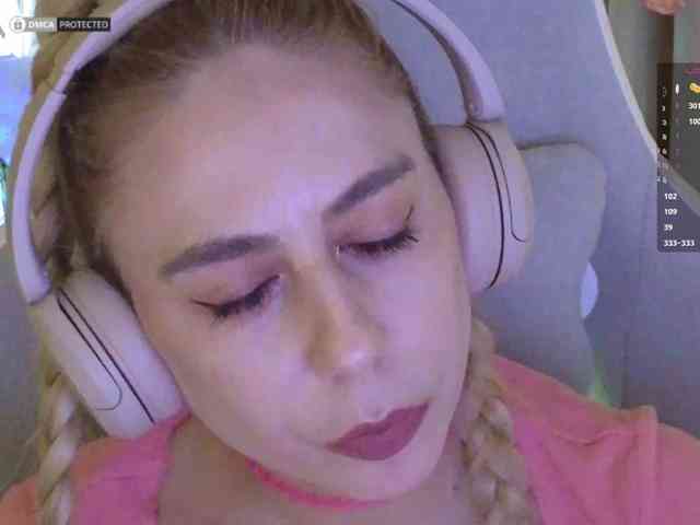 ballerina_capuchina webcam