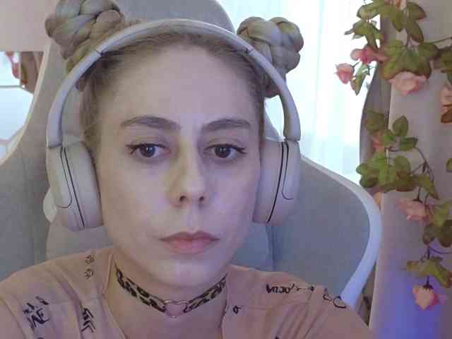 ballerina_capuchina webcam