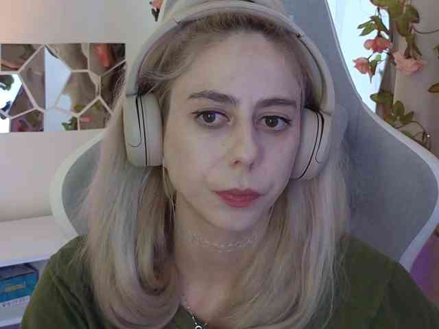 ballerina_capuchina webcam