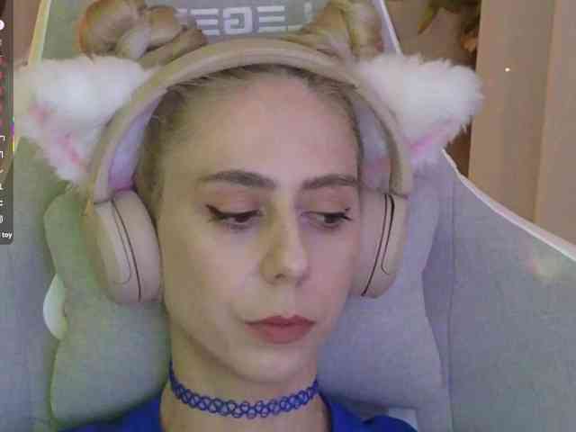 ballerina_capuchina webcam