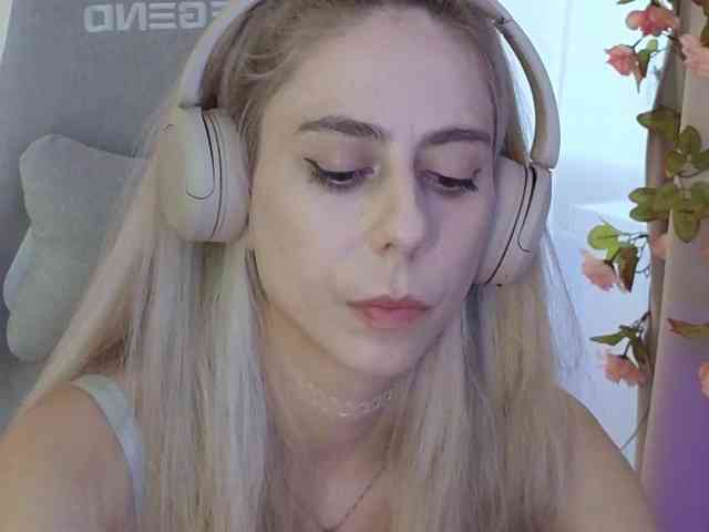 ballerina_capuchina webcam