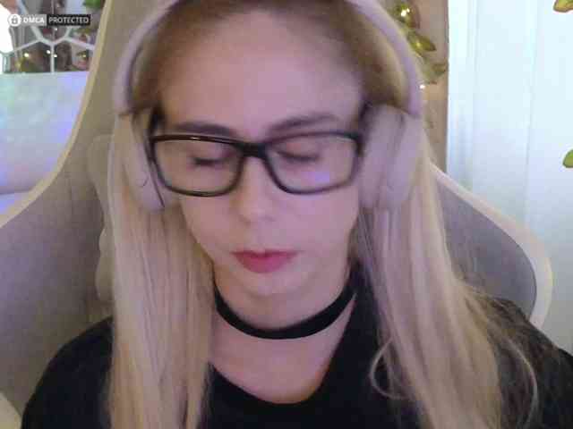 ballerina_capuchina webcam