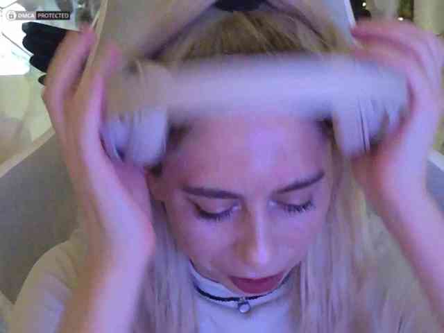 ballerina_capuchina webcam