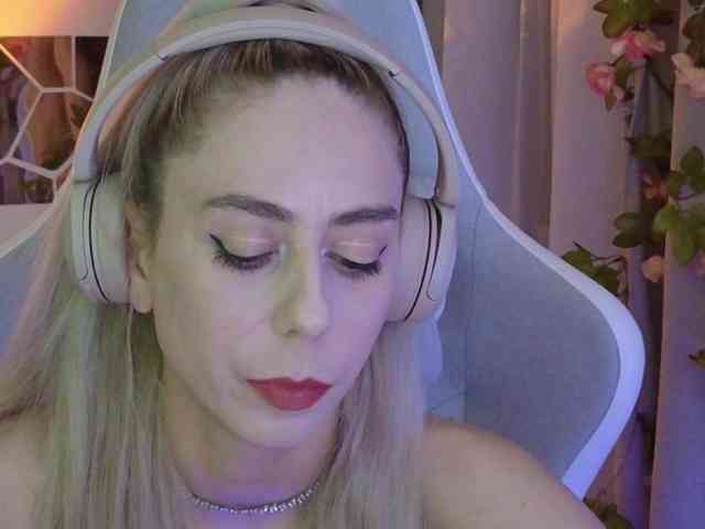 ballerina_capuchina webcam