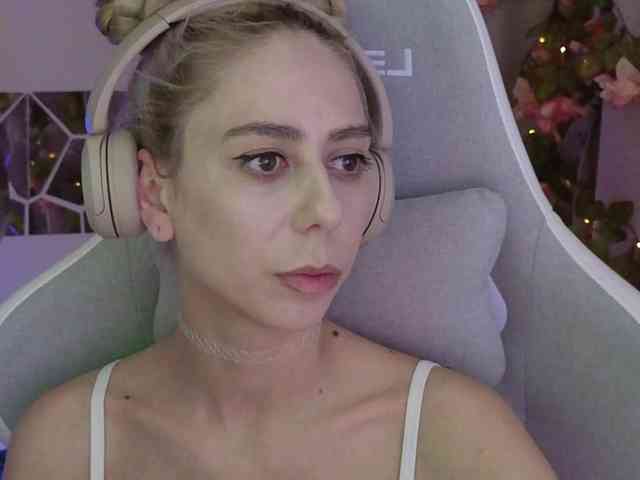 ballerina_capuchina webcam