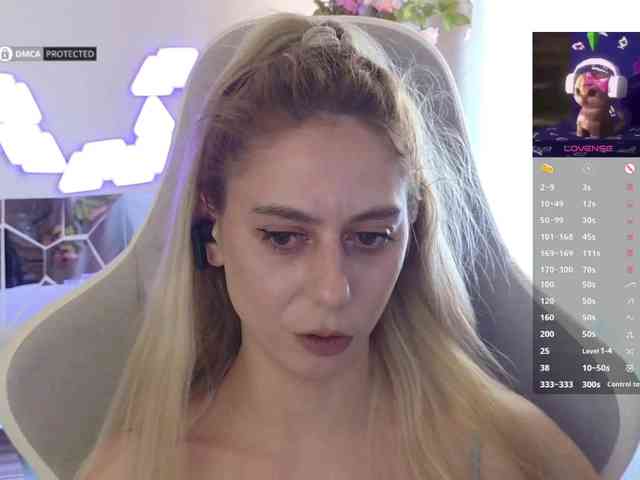 Danil__Kolbasenko webcam